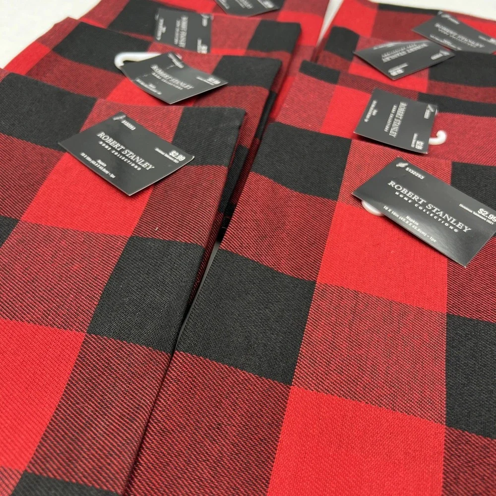 8 Plaid Dinner Cloth Napkins‎ Red Black  Christmas 18X18